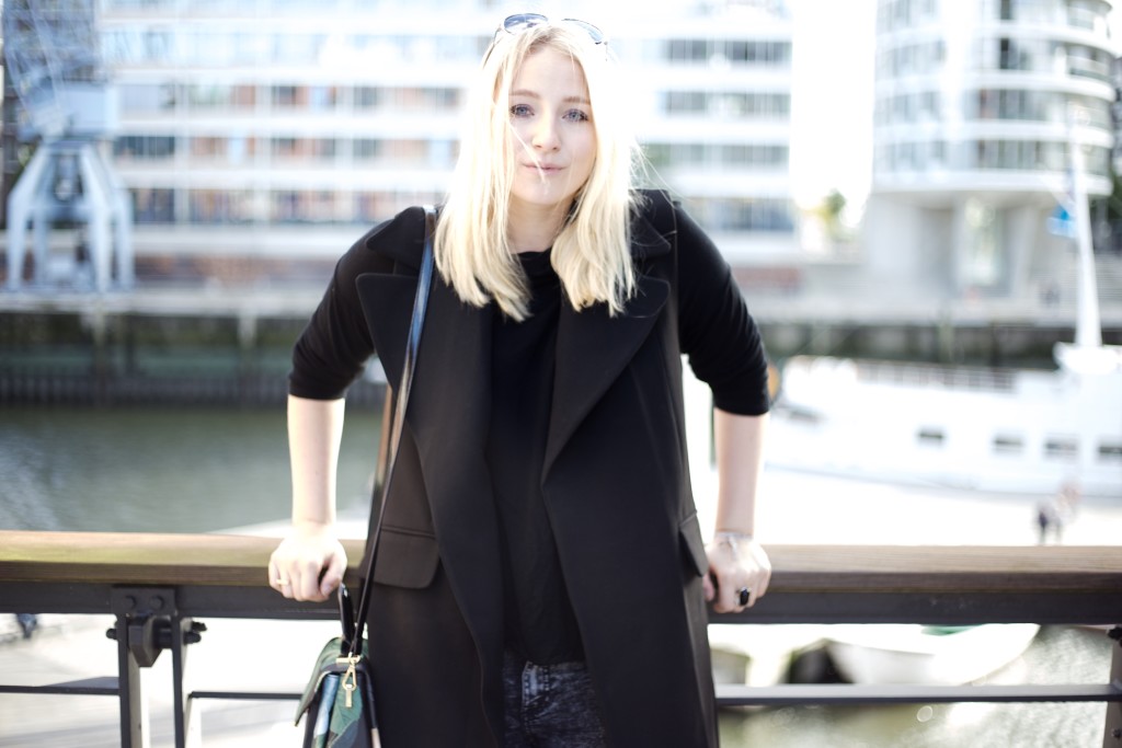 trend_piece_long_vest_autumn_outfit_look_1466