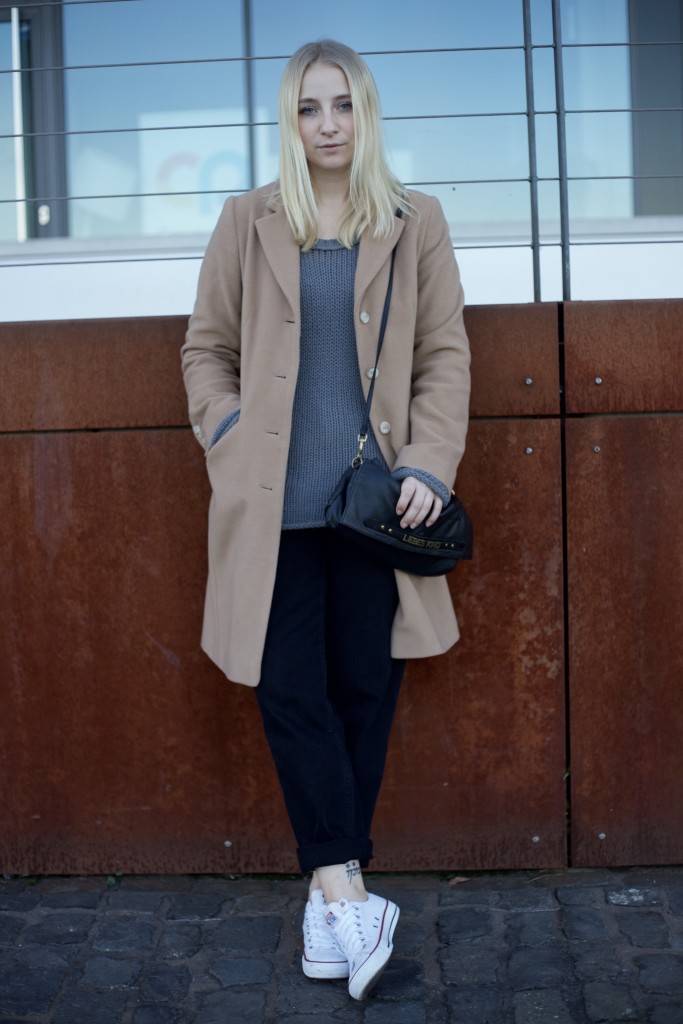 camel_coat_fashionvernissage_mode_blog_cologne_vintage_trend_2454