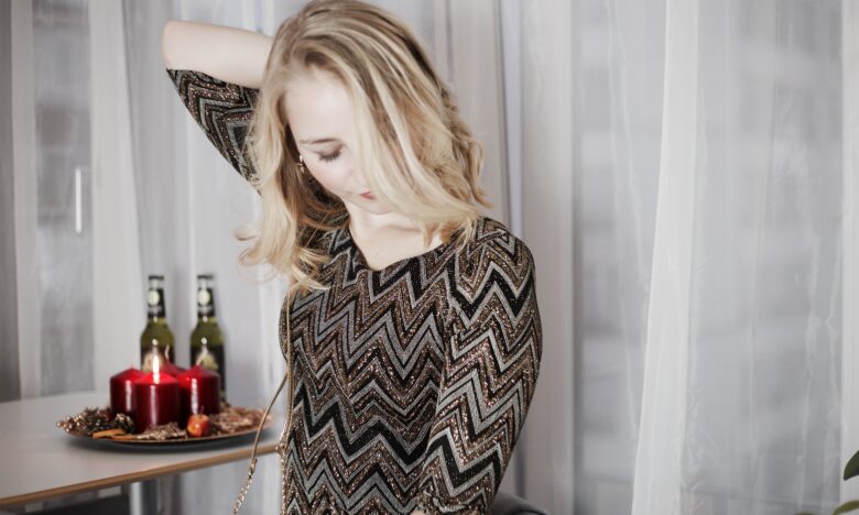 Glitzerkleid zu Weihnachten oder Silvester