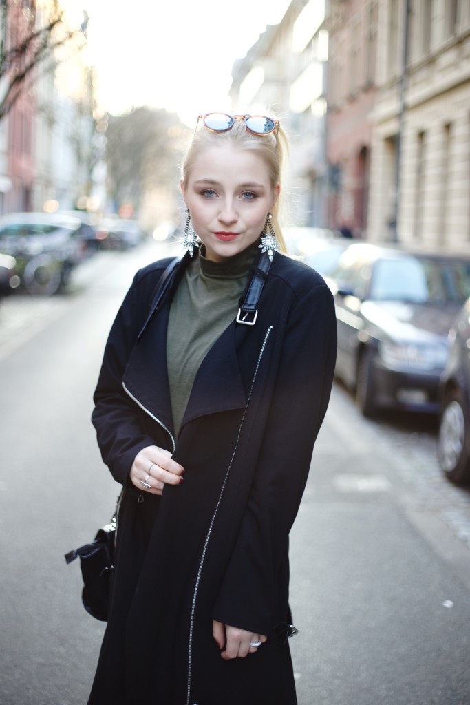 Alba_Moda_Trenchcoat_Fashionblog_Cologne_köln_modeblog_outfi_0069
