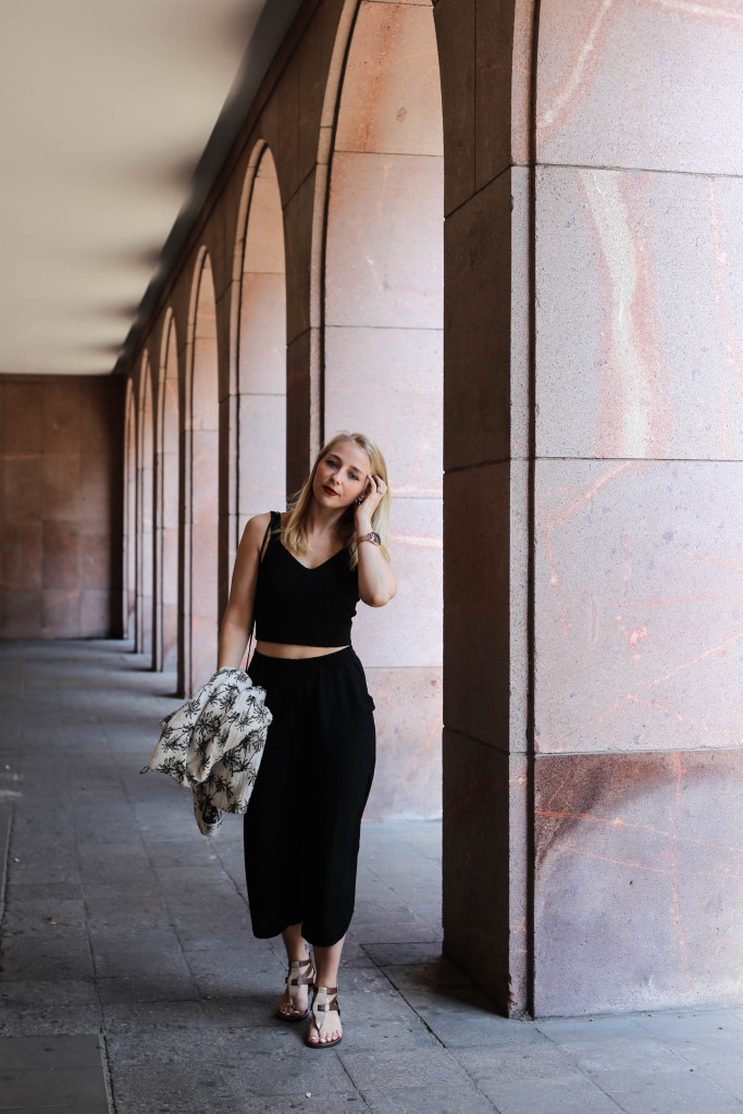 palmen-jacke-outfit-fashionblog-cologne-berlin-koeln-ootd-allblackeverything palmen-jacke-outfit-fashionblog-cologne-berlin-koeln-ootd-allblackeverything_3373