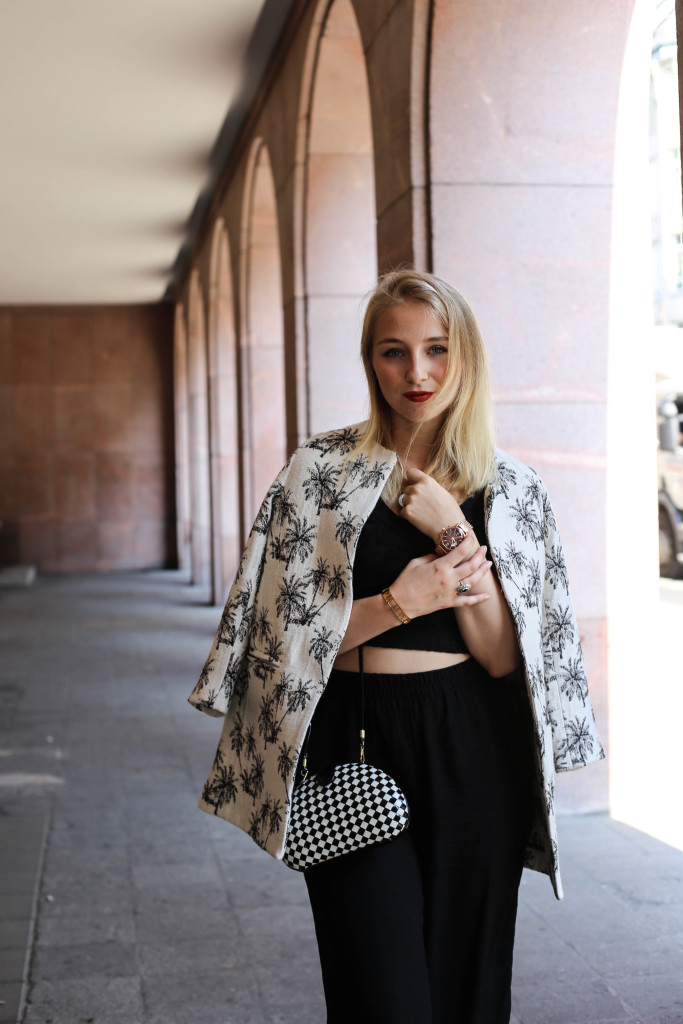 palmen-jacke-outfit-fashionblog-cologne-berlin-koeln-ootd-allblackeverything palmen-jacke-outfit-fashionblog-cologne-berlin-koeln-ootd-allblackeverything_3383