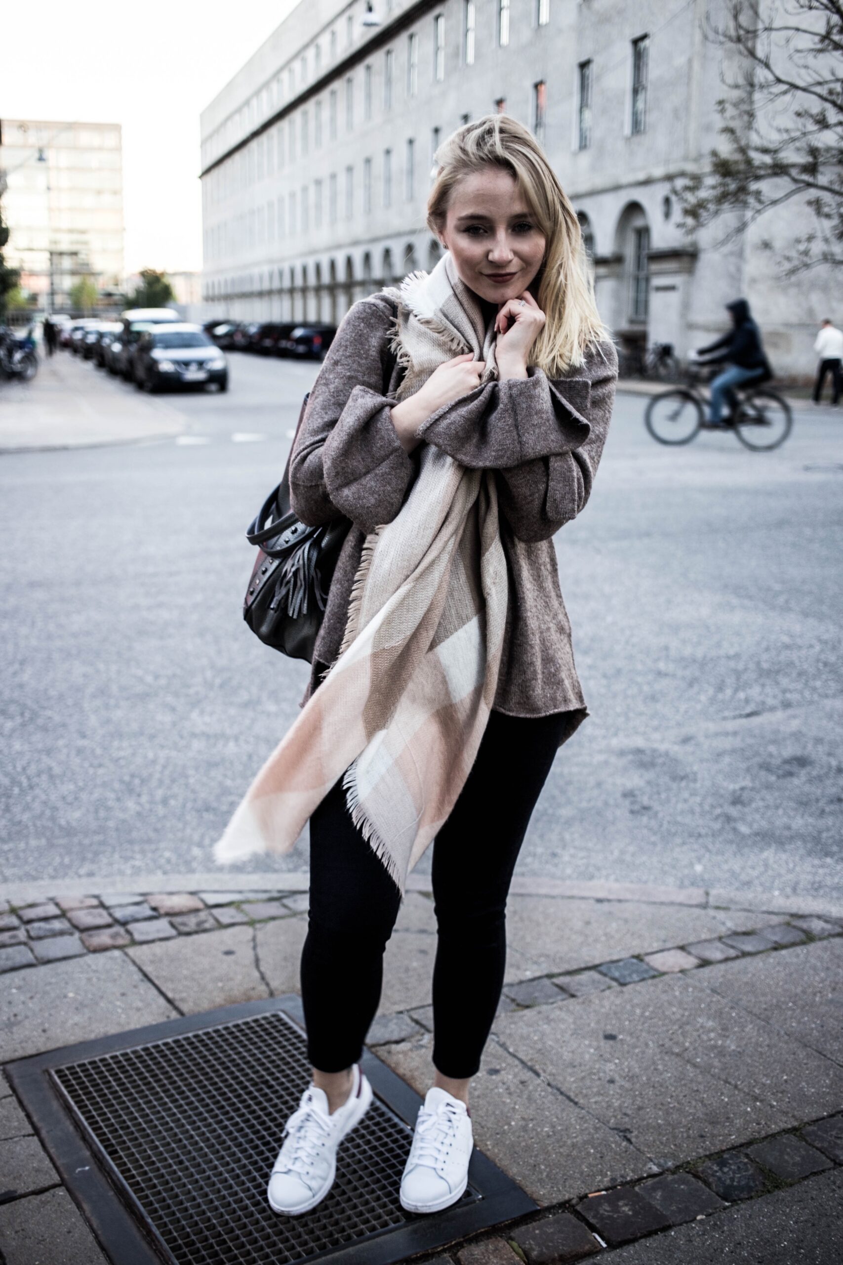 herbst-outfit-kopenhagen-basic-look-travelblog-fashionblog herbst-outfit-kopenhagen-basic-look-travelblog-fashionblog_5498-1