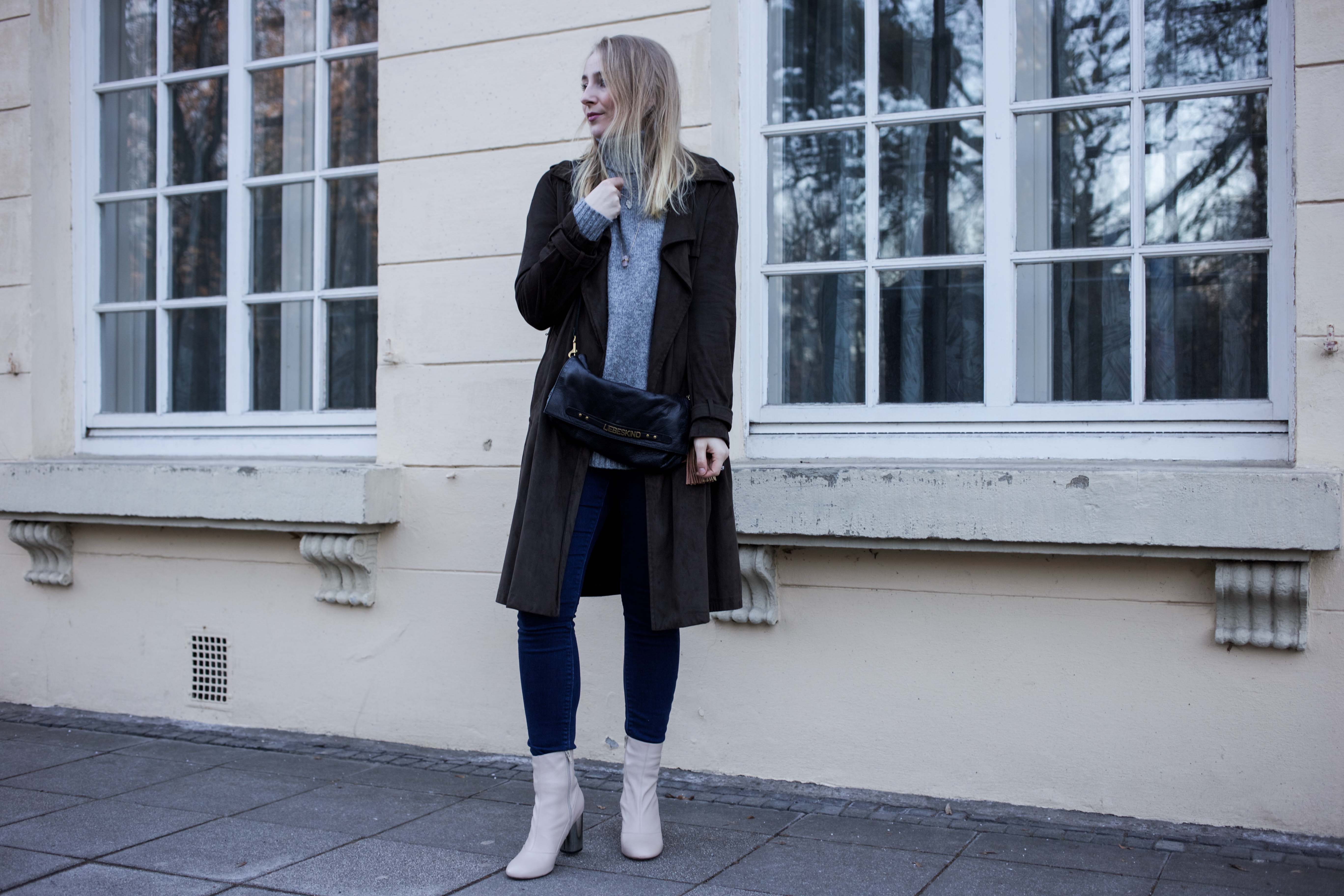 turtleneck-trench-coat-streetstyle-modeblog-fashionblog-bonn-berlin-köln-lederstiefel-silberabsatz-outfi_9203