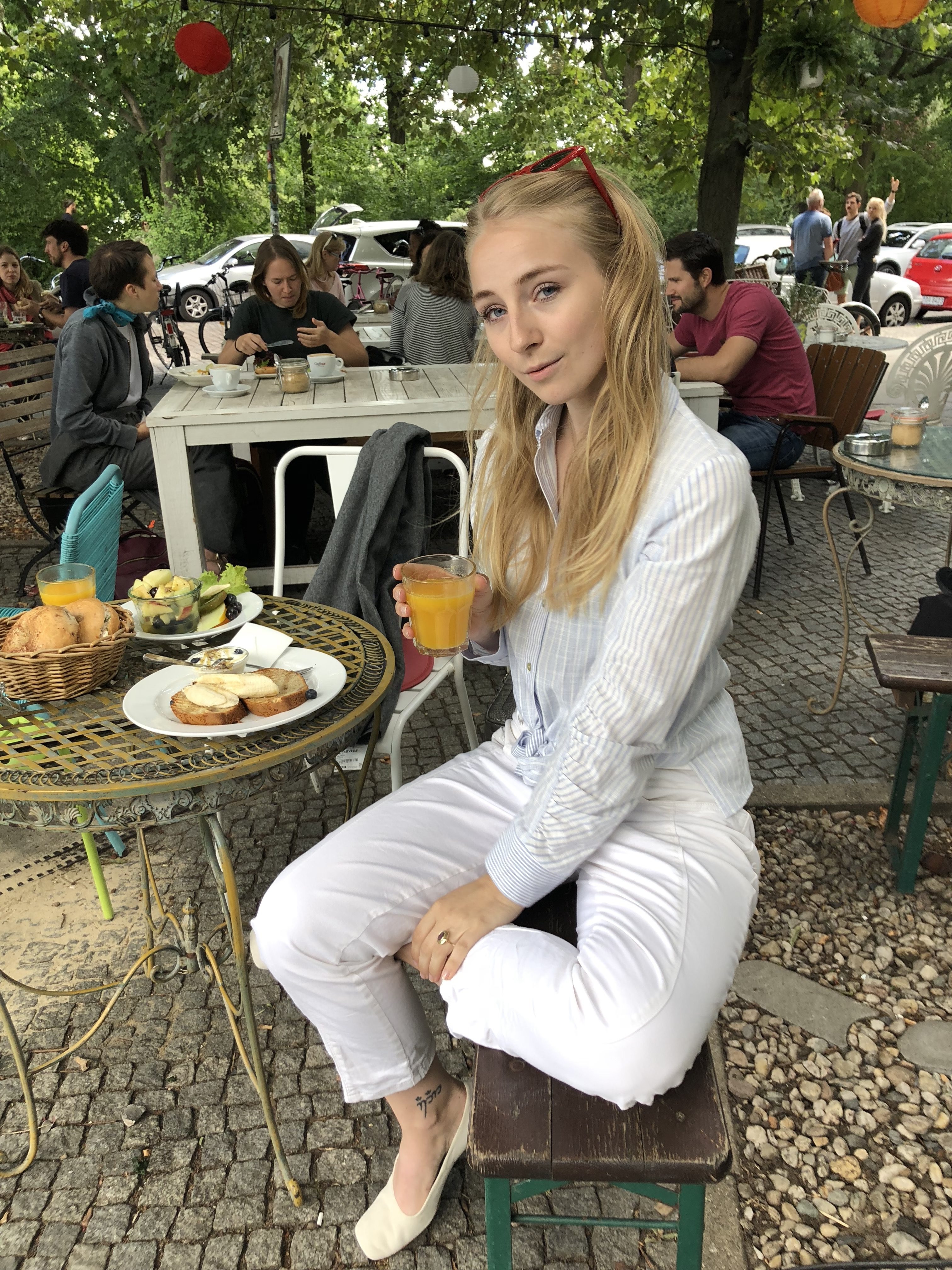 cafe ahorn berlin frühstück gast